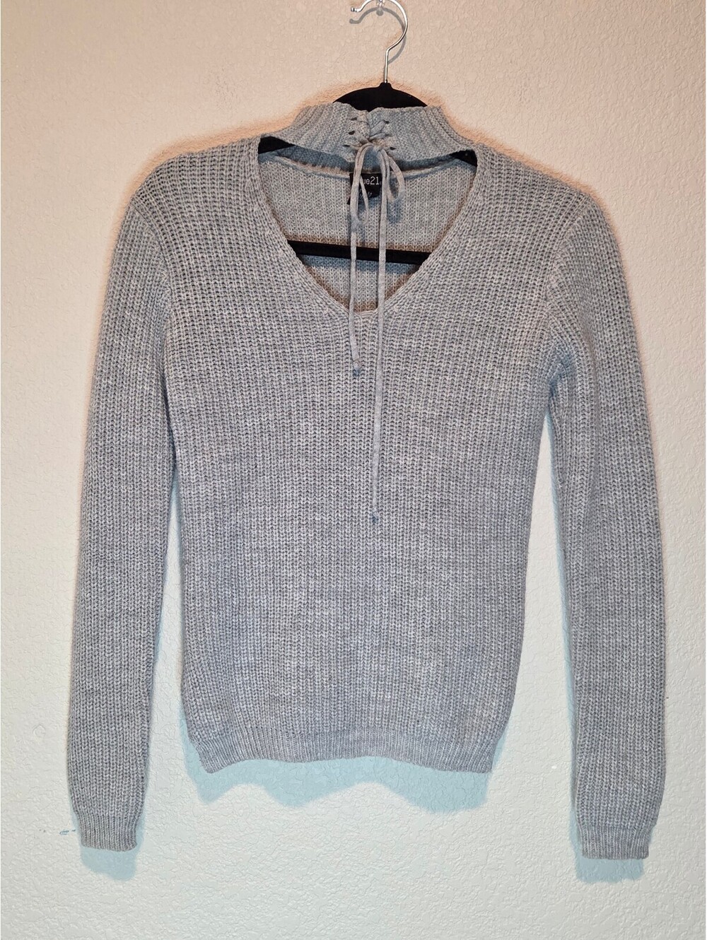 rue21 Gray Knit Sweater with Tie Neck Detail, Size M